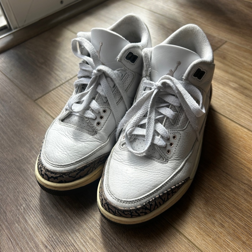 Women’s Jordan 3 “Retro Neapolitan Dark Mocha” Sneakers - Size 7.5